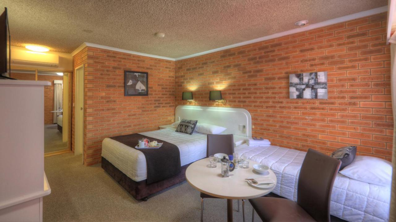 Cousins Motor Inn Inverell Exteriér fotografie