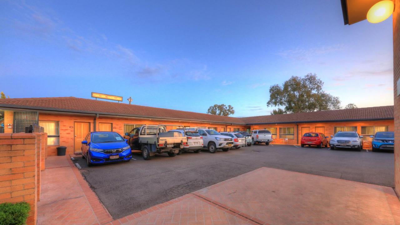 Cousins Motor Inn Inverell Exteriér fotografie