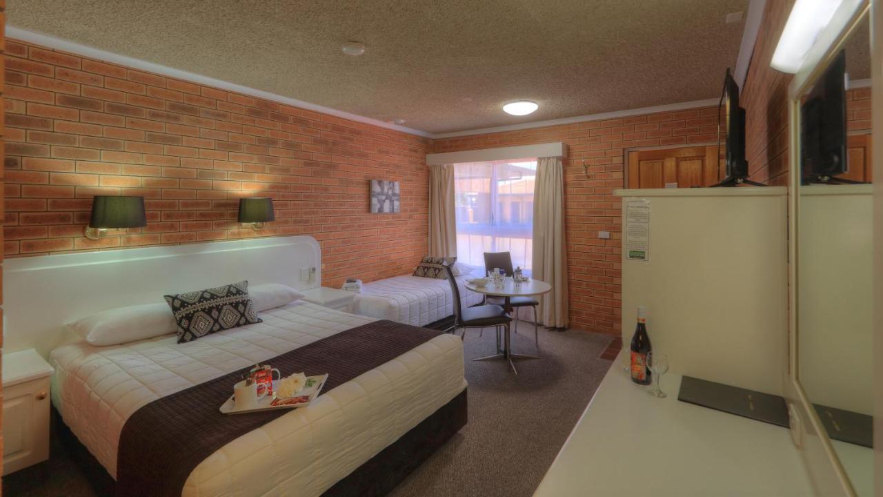 Cousins Motor Inn Inverell Exteriér fotografie